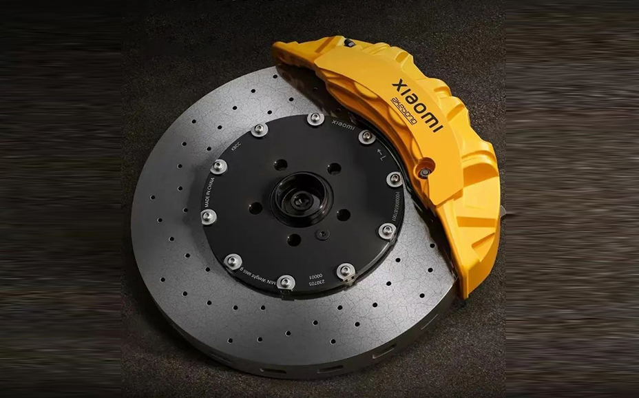 小米進軍高性能汽車領域，碳陶制動盤成亮點