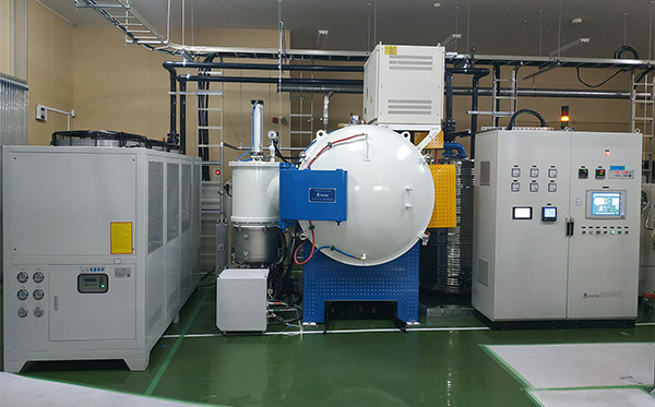 氮化鋁真空燒結(jié)爐 (1).jpg